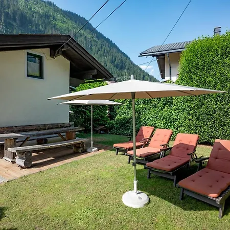 Σαλέ Ferienhaeuser