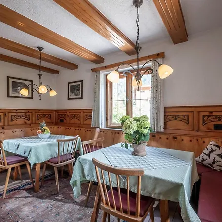 Ferienhaeuser シャレー