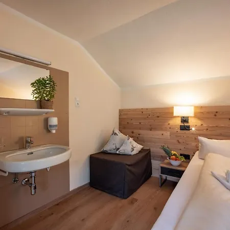 Chalet Ferienhaeuser Mayrhofen