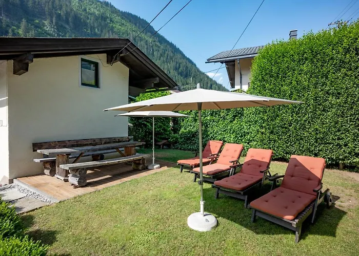 Σαλέ Ferienhaeuser