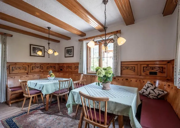 Ferienhaeuser 샬레