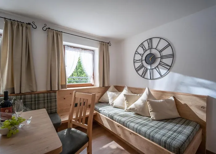 Chalet Ferienhaeuser *